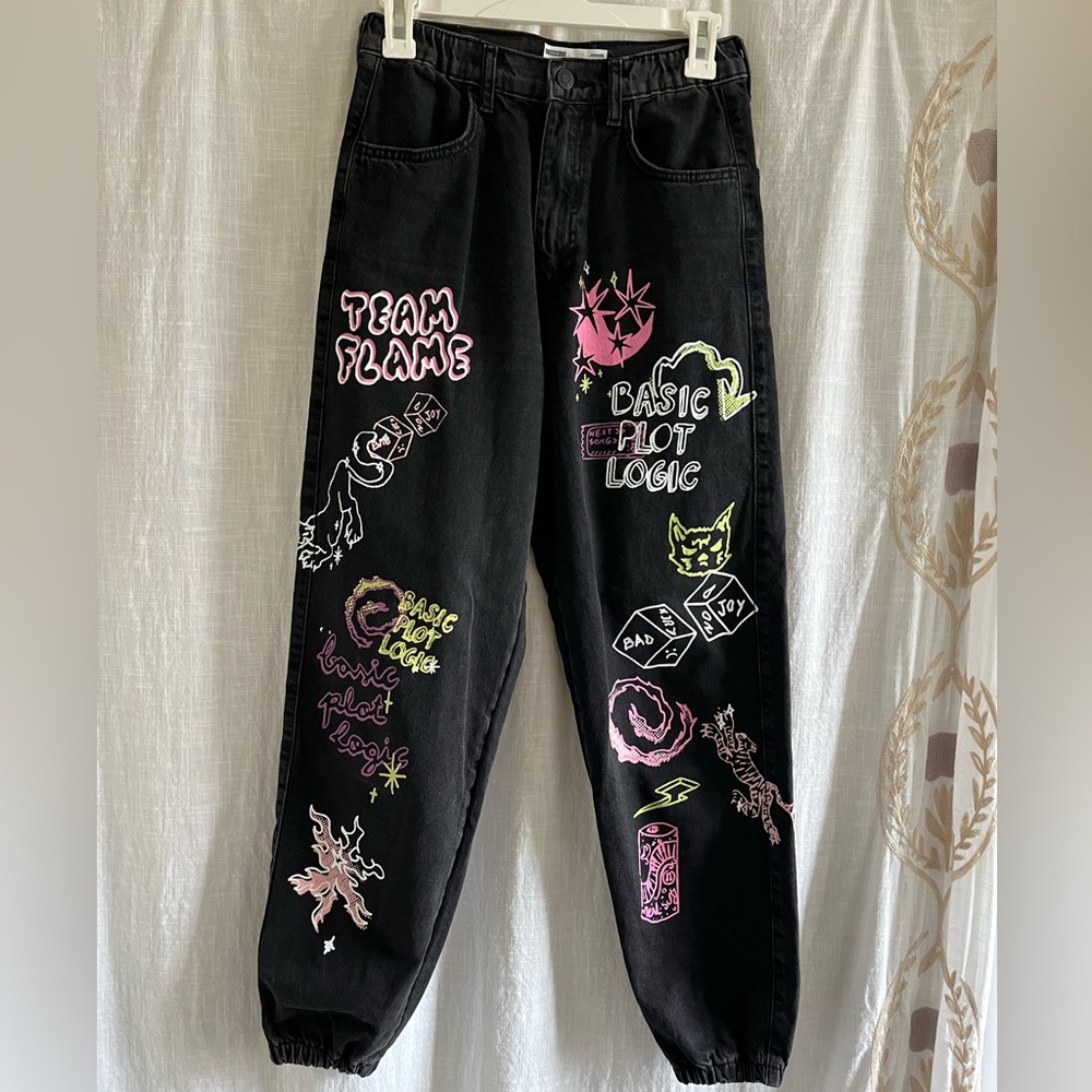 Bershka Black Graphic Jogger Jeans